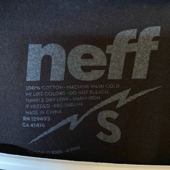Neff Tshirt - Picture 4 of 5